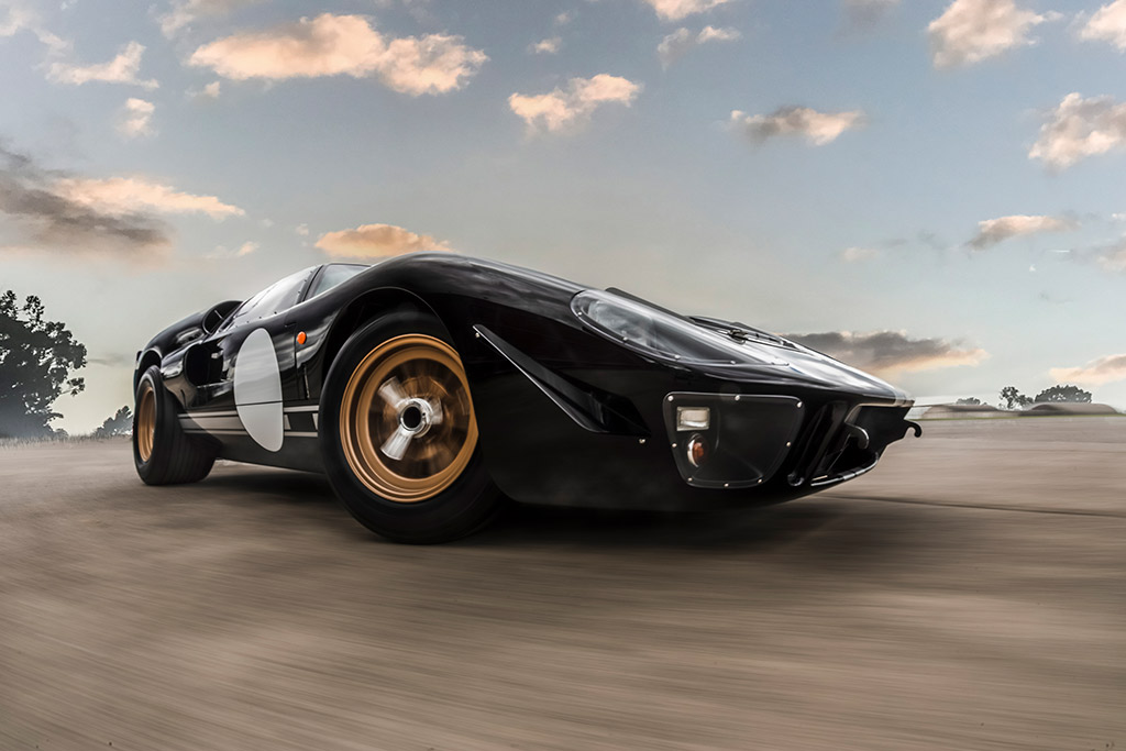 Everrati & Superperformance Electric GT40